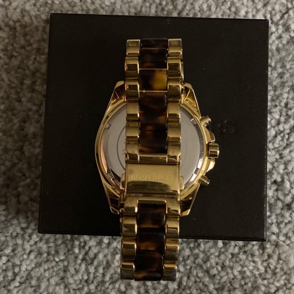 Michael Kor’s Tortoise Shell Watch - Picture 2 of 8
